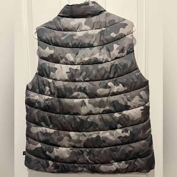 Gap Puffy Vest Sz L Like New Camo #fall Tan/Green - Picture 2 of 2